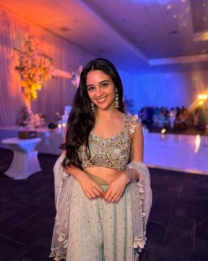 Iman Esmail Instagram - Leave it to @payalsinghal to make you feel like a princess👗 

𝙏𝙝𝙚 𝙋𝙎 𝙏𝙧𝙖𝙫𝙚𝙡𝙡𝙞𝙣𝙜 𝙏𝙧𝙪𝙣𝙠 𝙎𝙝𝙤𝙬 𝙘𝙤𝙢𝙚𝙨 𝙩𝙤 Cerittos
Block your calendars for @payalsinghal’s upcoming #PSTravellingTrunkShow at House of Chic - Cerritos, where you can meet the designer and shop her SS’24 ‘Fashion In Motion’ collection, #PSPrint signatures, bestselling accessories and more.

🗓️ Friday, 14th June & Saturday, 15th June
🕐 11:30pm-7pm 
📍 House Of Chic – Cerritos, 17722 Pioneer Blvd., Artesia, Los Angeles, CA – 90701
 Get Directions: 

To RSVP and book your private appointments with PS:
Call:   1 917 518 4785 or email trunkshows@payalsinghal.com