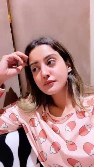 Insha Ghai Instagram - It still hurts! 💔
#bornoninstagram #indvssa #worldcup2023 #cwc23 #indiaworldcup #feelitreelit #kingkohli #viratkohli #indianteam #indiancricketteam
