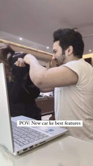 Insha Ghai Instagram - She reviewed our new car features 
#bornoninstagram #feelitreelit #funnyreel #funnyvideos #funnycontent #funnycouple #couplegoals #couplelove #comedy #funnyreels #meme #funnyshit #comedyreels #couplevideos
