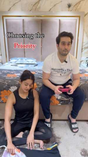 Insha Ghai Instagram - Pick your priority ❤️
#bornoninstagram #feelitreelit #funnyreels #funnyvideos #comedyreels #comedyvideos #funny #funnyshit #couplecomedy #funnyreels #funnyreel #comedy #couplegoals #couplelove #couples #meme #waitforit #couplesofinstagram #funnycouple #playstation