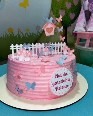 Isadora Salles Instagram - Filha o dia de ontem trouxe muitas alegrias e aprendizados pra mamãe 💖🤰🏽
Quero que cresça se sentindo amada assim como eu me sinto , que entenda o sabor de uma alegria quando é compartilhada se torna mais especial e memorável .
Muitos podem estar com você mas ao longo da caminhada você passa a perceber quem é por você !
Quero agradecer imensamente aos familiares e amigos que estão caminhando comigo e me proporcionando as melhores recordações da minha vida.
Sua família te ama muito filha 💖
O mundo é o colo da mamãe te espera Garotinha 🥹🫶🏾

Bolo @mr_candys