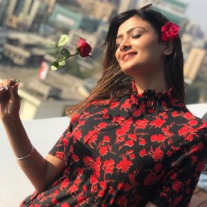 Ishita Vyas Instagram - Happy rose day 💐