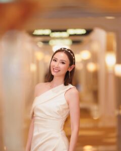 Actress Janis Chan HD Photos and Wallpapers December 2024