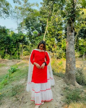 Jannat Toha Instagram - Dress: @afrineva09 ❤️