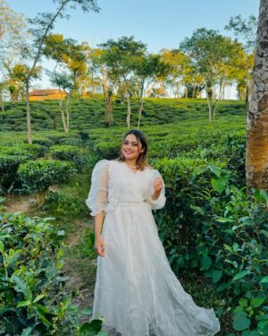 Jannat Toha Instagram - ✨🤍Dress: @suggar_clothing