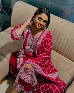 Jannat Toha Instagram - Dress: @abshopofficial1 ❤️