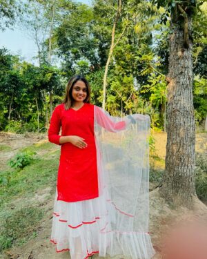 Jannat Toha Instagram - Dress: @afrineva09 ❤️