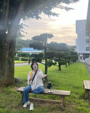 Jeon Hye-jin Instagram - 잘자요💙