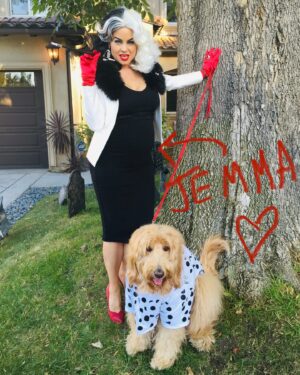 Jessica Collins Instagram - Memories of Halloween Past… 👻🎃