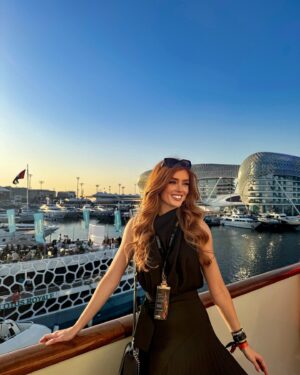 Jessica Gagen Instagram - Bucket list! 🏎️💨 #AbuDhabiGP