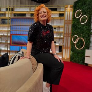 Joana Latino Instagram - Todas as Joanas que há em mim. 
É só andar para o lado. 
#encantador
Cabelo da @rosacarvalho_oficial 
Maquilhagem da @madalenamartins.makeup