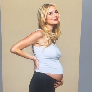 Justine Lupe Instagram - Nobody Wants This is out on @netflix today! This show carried me through my first 5  months of pregnancy with so much warmth. Having a fully pregnant showrunner in @erinfoster, a relentless champion for motherhood in @kristenanniebell , a DP in @adrianpengcorreia who knows how to work the shit out of camera to make me look, well, not pregnant, and a cast and crew who supported me from the moment my Gucci skirt ripped open in both the front and backsides on set at 2am when they had no idea I was pregnant and thought I was just rapidly falling apart… I had so much fun with this show and with Morgan in particular. I hope you have fun with it too! ♥️