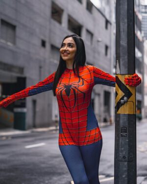 Kaashvi Hiranandani Instagram - u make my spidey sense tingle 🕸🥺
📸: @touretteshoots 🕷 
#kaashplays 
.
.
.
.
.
.
#spiderman #cosplay #bgmi #singapore #marvel #spidergirl #gamergirl
