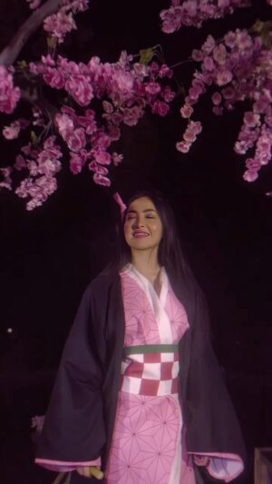 Kaashvi Hiranandani Instagram - when your intentions are clear, you don’t lose anyone. people lose you. 🌸 #nezuko #kaashplays
.
.
.
.
.
.
.
.
#cosplay #s8ul #explorepage #explore #anime #fyp #bgmi #demonslayer #nezukokamado #animeedits #tanjiro #nezukoedit