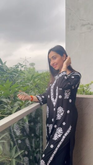 Kaashvi Hiranandani Instagram - henry or kallu kaaliya? 🥷🏻 #kaashplays 
.
.
.
.
.
.
#reelkarofeelkaro #trendingreels #fyp #s8ul #bgmi #transformation #relatable