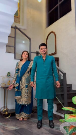 Kanwal Aftab Instagram - Punjabi song aur hum 🫶🏻 

Crdte @bhangralicious 
Attire @haseensofficial 
🎥 @adil_bajwa_ 

#kanwalzulqarnain #kanwalaftab #zulqarnainsikandar #blessed #couplegoals #foryou #ali&ekra