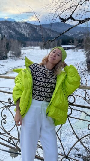 Karina Koks Instagram - Зимний флекс! Отметь друга без рейтузов.