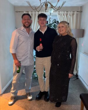 Katie Thistleton Instagram - December ❤️🎄❤️🎄❤️🎄