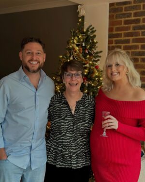 Katie Thistleton Instagram - December ❤️🎄❤️🎄❤️🎄