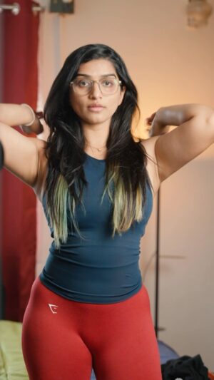 Kaviya Ravichandran Instagram - Spider Woman Cosplay next ? 😂😂

#gym #fit #grwm #kavyasuha