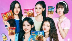 Lee Hye-in Instagram - NewJeans ×  indomie