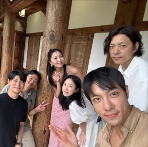Lee Soo-kyung Instagram - .
우리들의 기록💚
#여배우의사생활