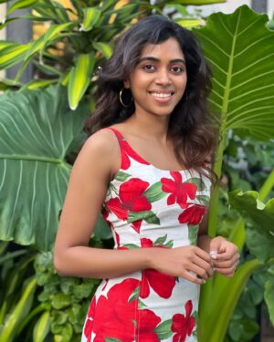 Lovelyn Chandrasekhar Instagram - 🌹 

📸: @namritha.mv