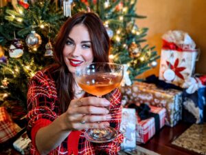 Lyndon Smith Instagram - The naughty list is more fun. Happy Holidays, you little gremlins! 🎄💋