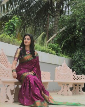 Manasi Salvi Instagram - Happiness 💕

Thank you @siddharttha_vankar..Love the Saree ❤️
#ghumhaikisikeypyaarmeiin @shaikafilms 
@cockcrowandshaika_ent 

Pic courtesy @creative_titu_01 
Hairstylist @yasmeenkhan78666