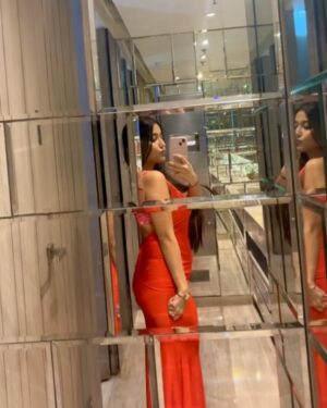 Manul Chudasama Instagram - I ADORE YOU🎂🥳 
.
.
.
.
.
.
.
.
.
#photo #birthday #happybirthdaytome #viral #explore #photooftheday #12november #fyp #food #birthday #girl #idoreyou #fun #day #dinner #good #vibes #goodmorning #instagram #insta #instagood #instalike #instalove #instamood #instadaily