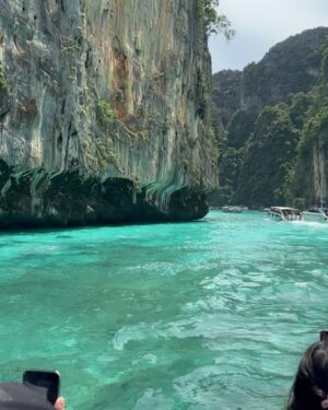 Manul Chudasama Instagram - 🏖️♥️
#phiphiisland 
.
.
.
.
.
#insta #instagood #instalike #instagram #instalove #instamood #instadaily #monday #motivation #photography #photooftheday #thailand #island #beachbaby #love #water #explore #viral #fun #vacation