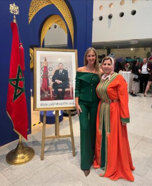 Marcela Sabat Instagram - 🇲🇦Gracias querida Kenza El Ghali, embajadora del reino de Marruecos, por invitarnos a la inauguración de la semana Marroquí que celebra la riqueza de sus costumbres y cultura.  Siempre es un honor!