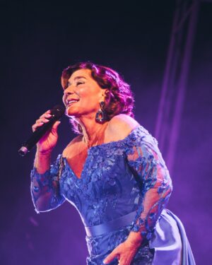 Marina Mota Instagram - @marinamota e @ricardoribeiromusic protagonizaram dois concertos memoráveis no nosso Palco Caixa! Não havia melhor forma de terminar o festival 💙 

Obrigado a todos por mais uma magnífica edição 🙏 O Caixa Alfama regressa a 26 e 27 de Setembro de 2025.