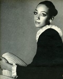 Actress Marisa Berenson HD Photos and Wallpapers December 2024