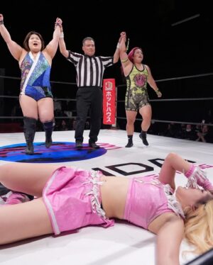 Meiko Satomura Instagram - 仙女2024年の最終戦が終了しました‼️

新木場大会にご来場いただきました皆様、ありがとうございました。

そして、レッスルユニバースで生視聴していただいた皆様、ありがとうございました。

今年は全員大きな怪我なく前向きに終えられたこと、心から感謝いたします。
#SENJO #女子プロレス　2024.12.22