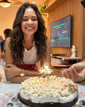 Michelle Martins Instagram - Novembro é sempre tão especial ❤️