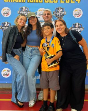 Michelle Martins Instagram - Novembro é sempre tão especial ❤️