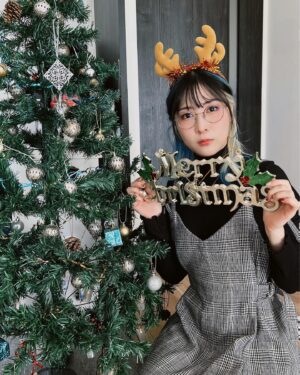 MindaRyn Instagram - HAPPY CHRISTMAS EVE~🎄 
明日はChirstmasだね！
みんな素敵なHolidayを過ごせるように！

It’s Christmas tomorrow!!🎄🧑‍🎄
Hope you guys have a wonderful holiday!

สุขสันต์คริสมาสอีฟค่ะทุกคนนน
พรุ่งนี้คริสมาสแล้ววว
ขอให้มีความสุขในวันหยุดยาวนะค้า⭐️🍗

#chirstmas #happychristmas #christmaseve #クリスマス🎄
