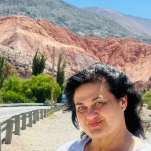Mirta Wons Instagram - Gracias NOA Argentino
.
Jujuy, Salta, Tucuman, Santiago del Estero, Rosario de la Frontera
.
Magia pura
.
Llevarles @perdida.mente.ok y traerme el amor y calor de su gente, sus colores, sabores, saberes, geografía alucinante y perfumes me obliga a volver sin tiempos de regreso
.
Estos 5 días los vivo como una bendición
. 
Gracias desde mi ❤️ 
.
.
#noroesteargentino #teatro  #giranacional  #perdidamente #argentina #hapiness