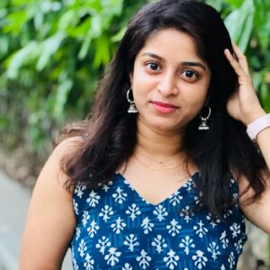 Mithra Kasthurirangan Instagram - Mandatory birthday post ❤️

Here’s a smile shaped by 32 years of life lessons and experiences💕 Calm, composed, and filled with gratitude as I step into another year 🧿🤗🎉 My 30s are all about Traveling, chasing goals, and radiating positivity 🎊 
Smiling my way through this beautiful journey of life 😊