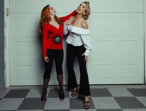 Molly McCook Instagram - we finally did it! 💄🎥🎃 @elizabethmcl 
Thank you @zcassar for these epic shots. 

#halloween #halloweencostume #deathbecomesher #happyhalloween