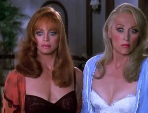 Molly McCook Instagram - we finally did it! 💄🎥🎃 @elizabethmcl 
Thank you @zcassar for these epic shots. 

#halloween #halloweencostume #deathbecomesher #happyhalloween
