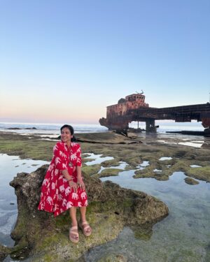 Mona Kakade Instagram - The Abundance of JOY, GOOD HEALTH and WEALTH I Attract ,is limitless 😇

#monabedre 
#actor 
#post 
#picoftheday 
#photooftheday 
#instagood 
#belief 
#lawofattraction