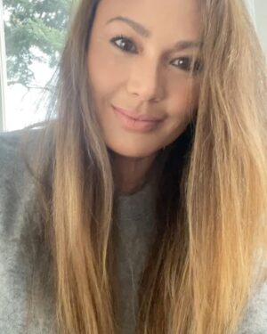 Moon Bloodgood Instagram - 𝐎𝐅 💋