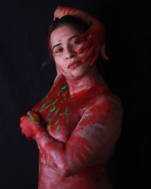 Muskaan Agarwal Instagram - Who wanna paint this canvas???😜😜😜
.
.
Clicked by -@bold_photography_bunty