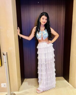 Myra Singh Instagram - Meet me where the sky touches the sea. 🌊☀️
.
.
.

.
.
#myrasingh #sun #sunshine #fashion #style #white #mermaid #mylittlemermaid