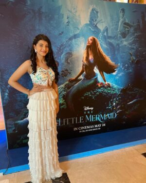 Myra Singh Instagram - Meet me where the sky touches the sea. 🌊☀️
.
.
.

.
.
#myrasingh #sun #sunshine #fashion #style #white #mermaid #mylittlemermaid