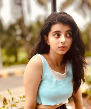 Myra Singh Instagram - Silent messages hidden in a straight face🎴
.
.
[ Myra singh , silent face , pose , beauty ]
