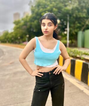 Myra Singh Instagram - Silent messages hidden in a straight face🎴
.
.
[ Myra singh , silent face , pose , beauty ]