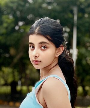 Myra Singh Instagram - Silent messages hidden in a straight face🎴
.
.
[ Myra singh , silent face , pose , beauty ]